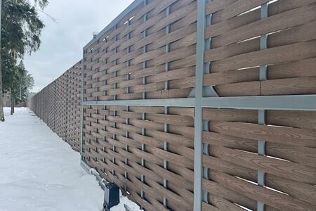 Забор из штакетника 93х11,5 мм цвет шоколад